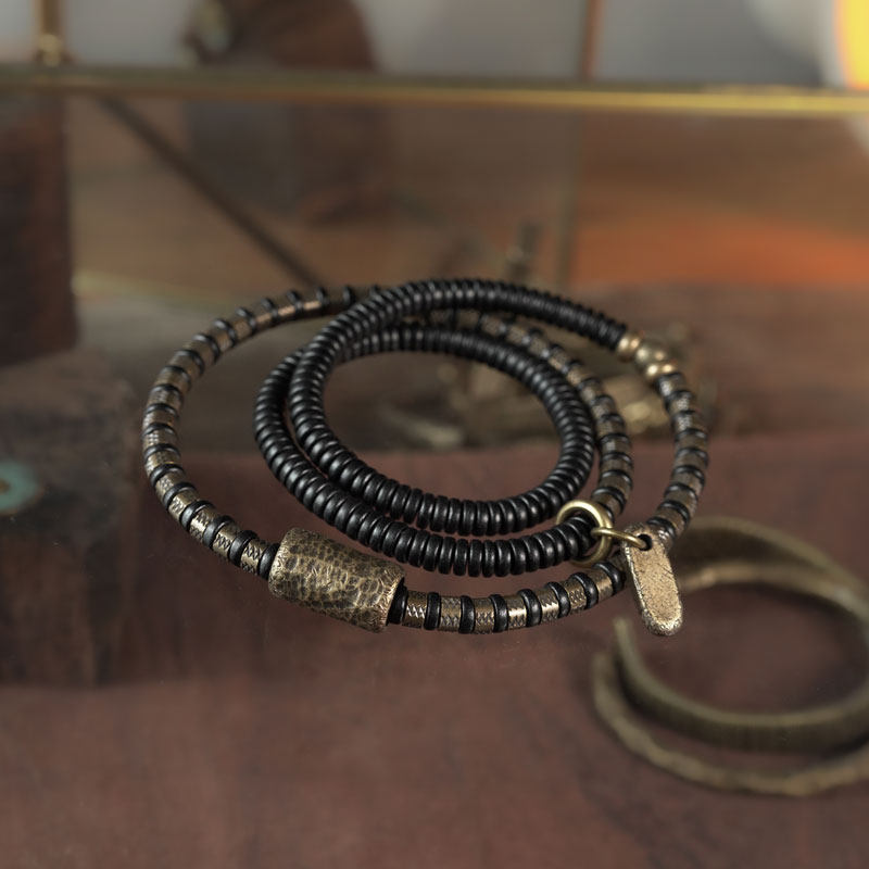 Resonance Ebony | Coil Bracelet