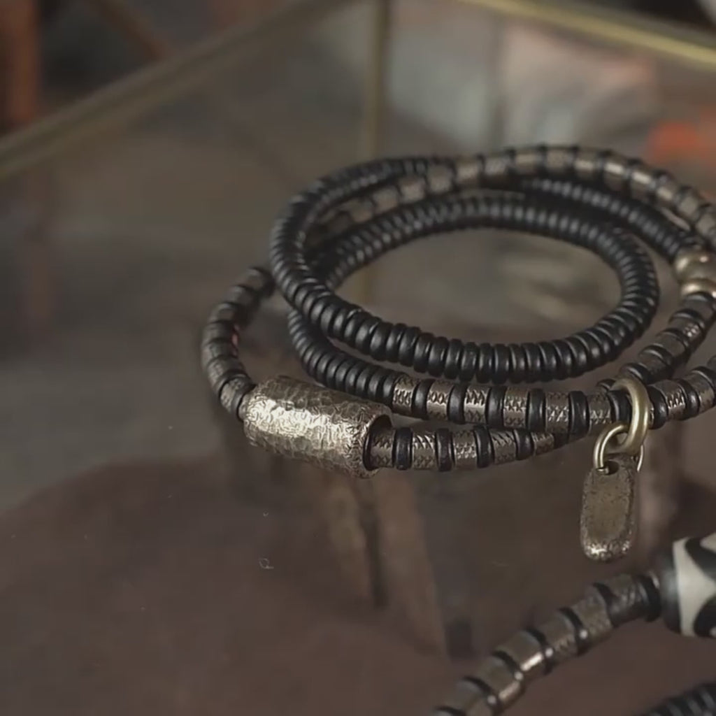 Resonance Ebony | Coil Bracelet