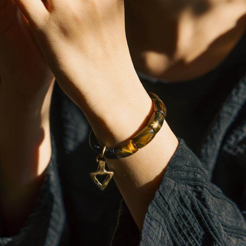 Resonance Tiger's Eye Beaded Bracelet